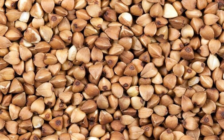 Buckwheat is a low-carb grain, which is important for weight loss